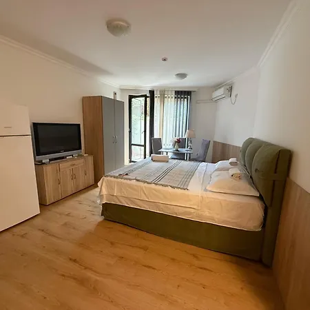 Apartment студио 